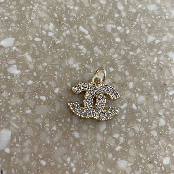 Pendant - Picture 2 of 5